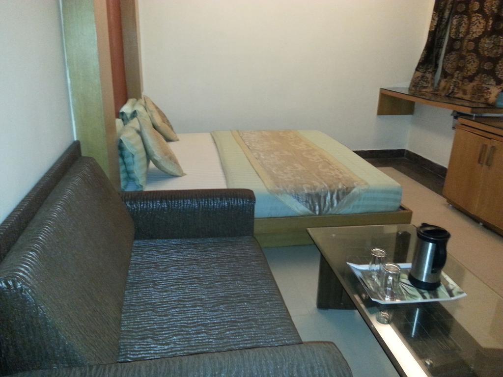 Hotel Vanson Villa - Near Connaught Place New Delhi Phòng bức ảnh