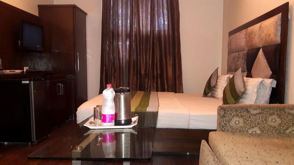 Hotel Vanson Villa - Near Connaught Place New Delhi Ngoại thất bức ảnh