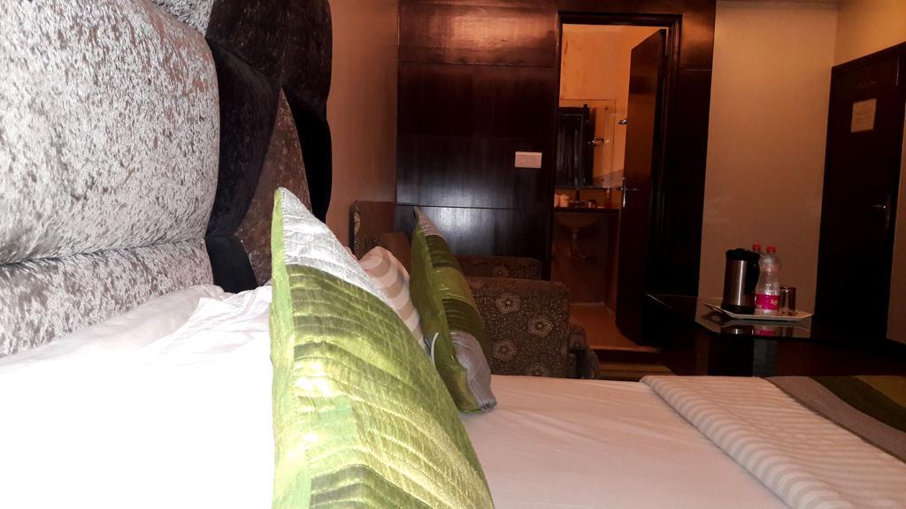 Hotel Vanson Villa - Near Connaught Place New Delhi Ngoại thất bức ảnh